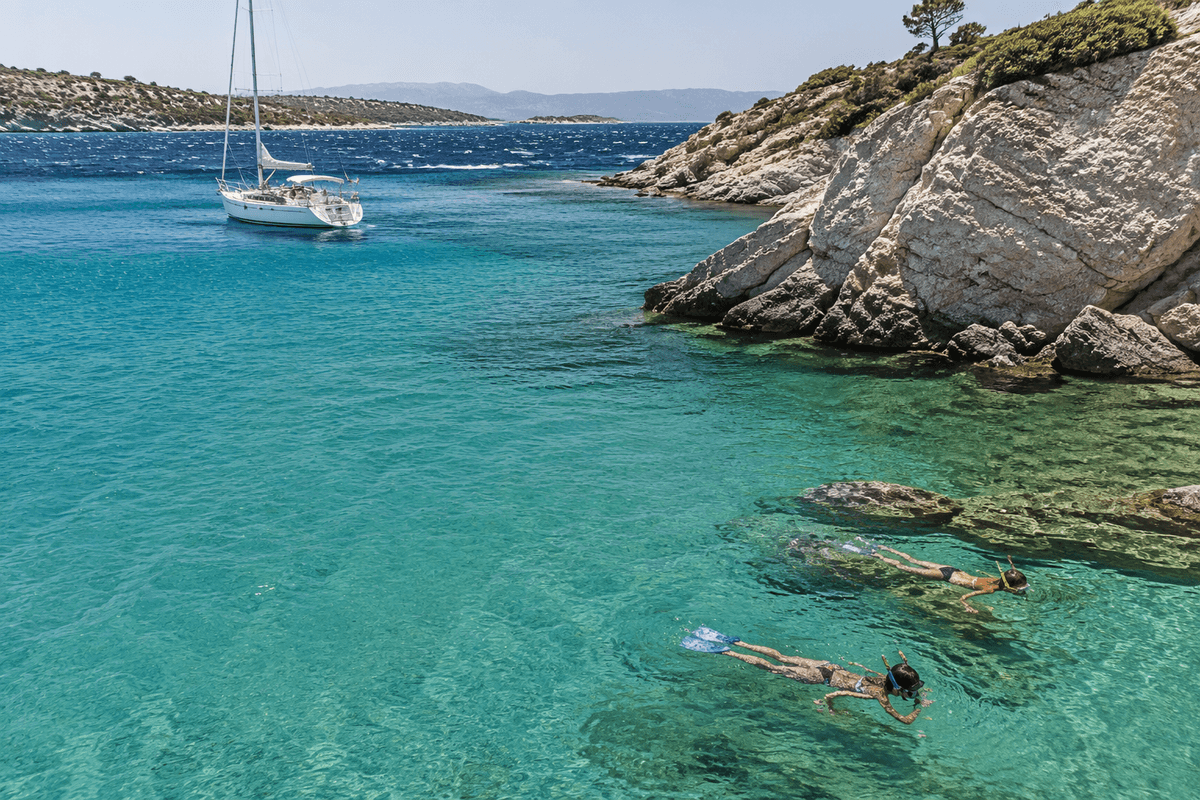 Hybrid itineraries that please everyone